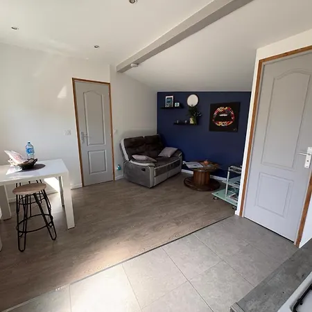 Rénové Avec Parking Et Jardin Privés Apartamento